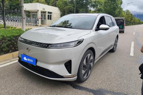Dongfeng eπ 008