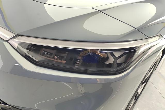 Volkswagen ID.7 VIZZION 2024 — фото 4