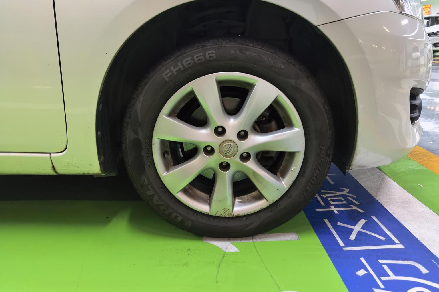 Nissan Tiida 2013 1.6L CVT