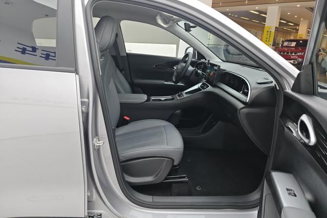 Geely Galaxy Star Wish 2025 — фото 15