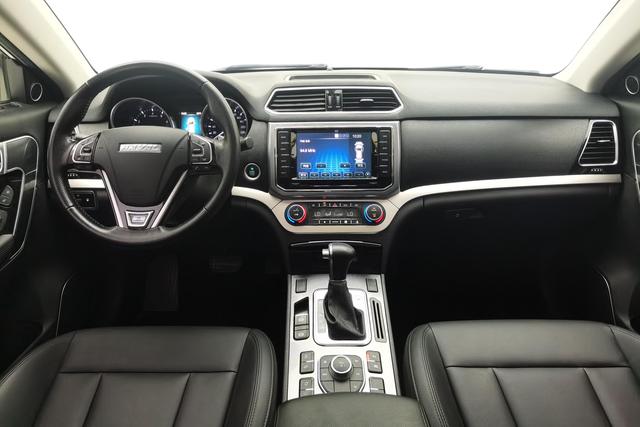 HAVAL H6 Coupe 2016 — фото 13