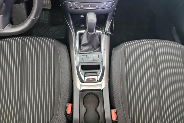 Peugeot 408 2014 — фото 14