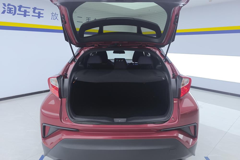 Toyota C-HR, фото 17