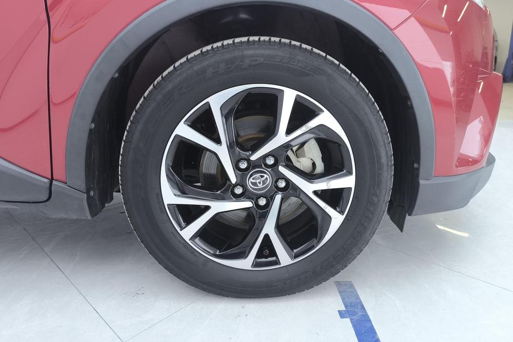 Toyota C-HR, фото 9