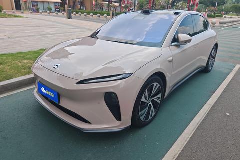 Nio ET5