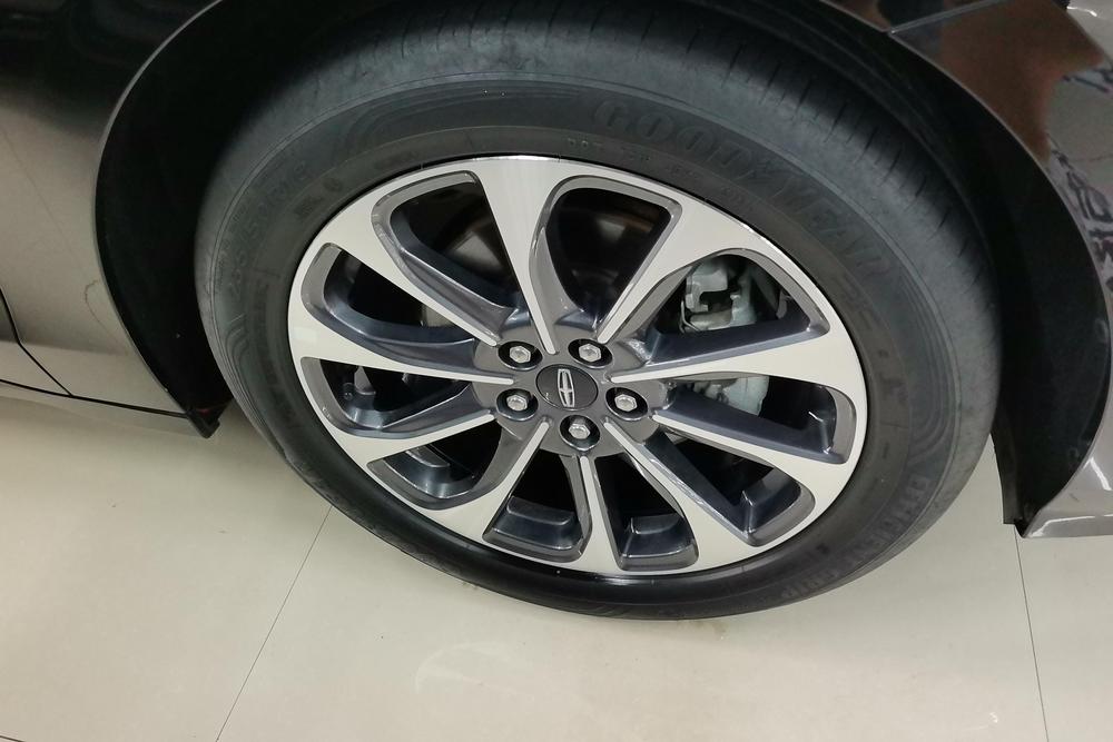 Lincoln Z, фото 4