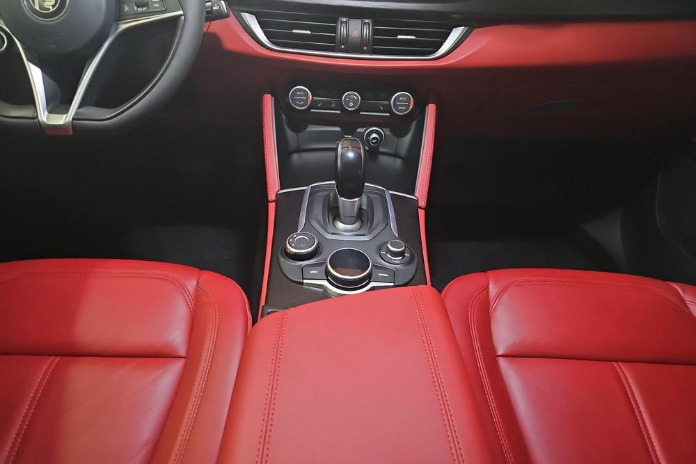 Alfa Romeo Stelvio, фото 7