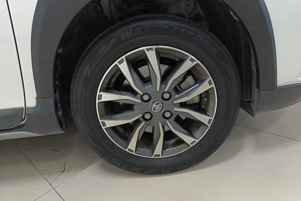 Toyota Yaris L, фото 10