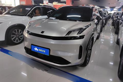 Lynk & Co 08 EM-P