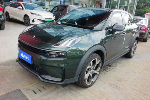 Lynk & Co 06