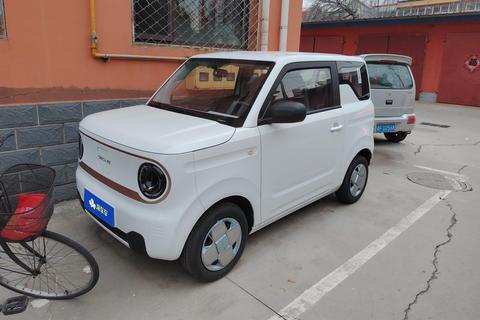 Geely Galaxy Panda