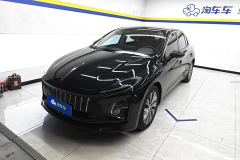 Hongqi E-QM5