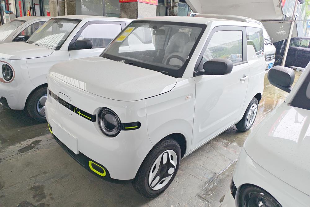 Geely Galaxy Panda
