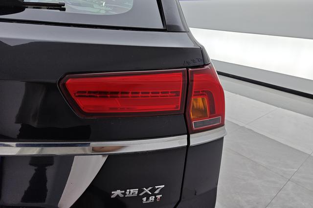 Zotye Damai X7 2017 — фото 6