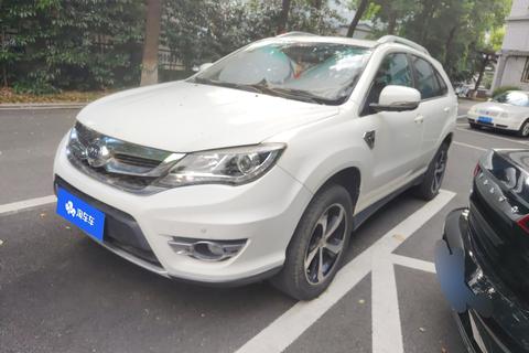 BYD S7