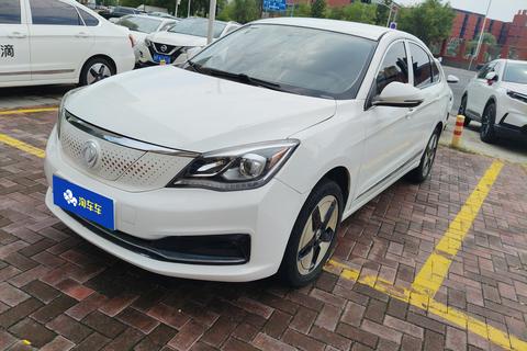 Dongfeng Aeolus E70