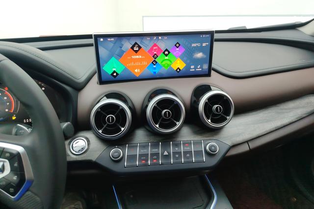 Wei brand Wey VV7 GT 2020 — фото 13