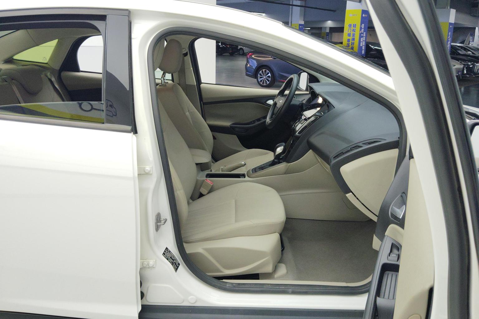 Ford Focus 2017 1.6L AT Comfort