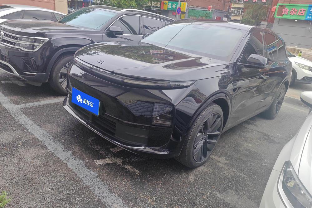 Li Auto L6