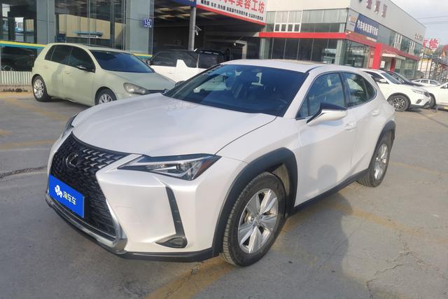 Lexus UX 2020