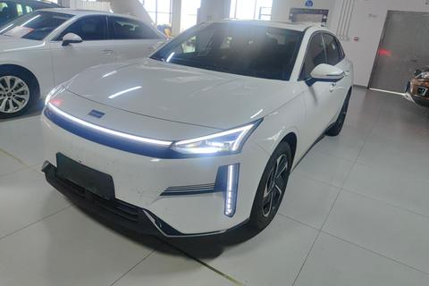 Geely Galaxy L6