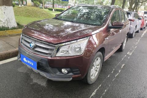 Venucia T70