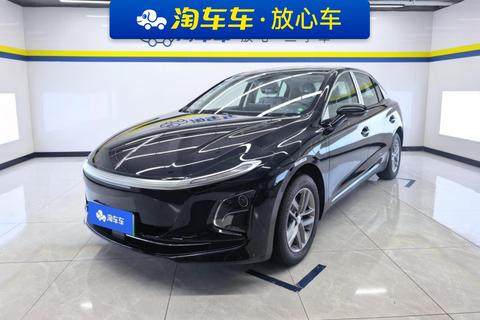 Hongqi E-QM5