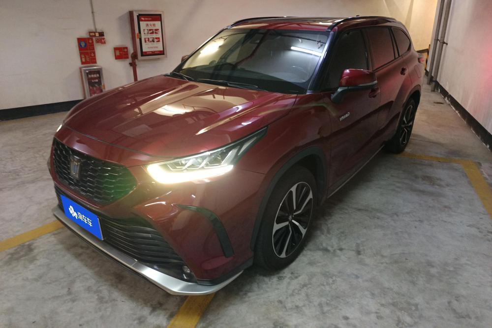 Toyota Crown Kluger