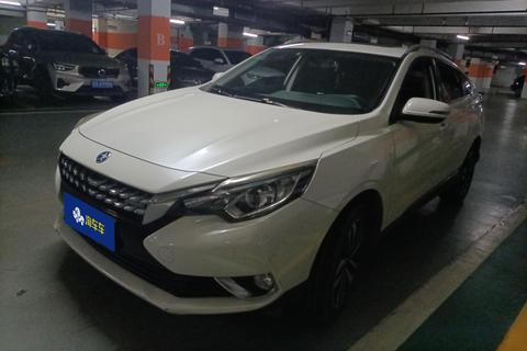Venucia T90