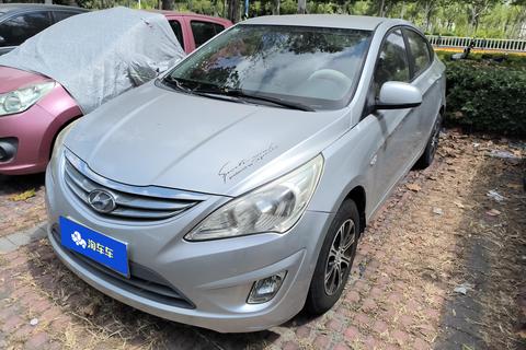 Hyundai Reina