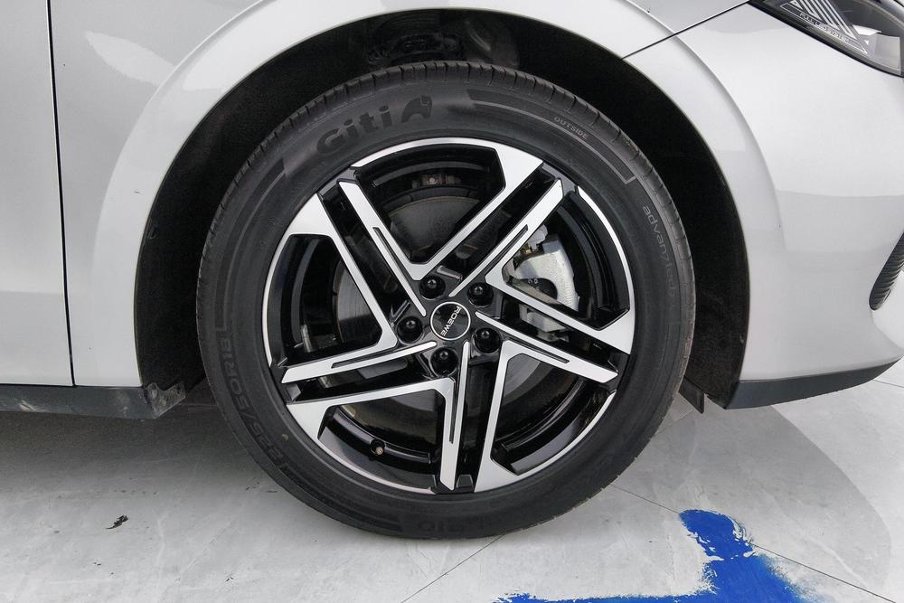Roewe D7 DMH, фото 10