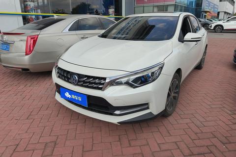 Venucia D60