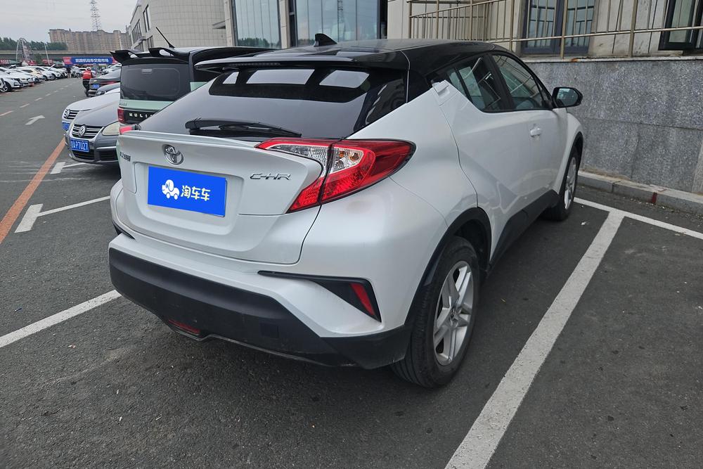 Toyota C-HR, фото 3