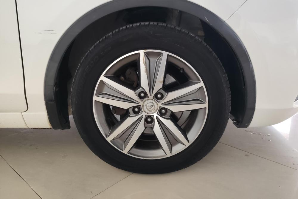 Changan Eado XT, фото 4