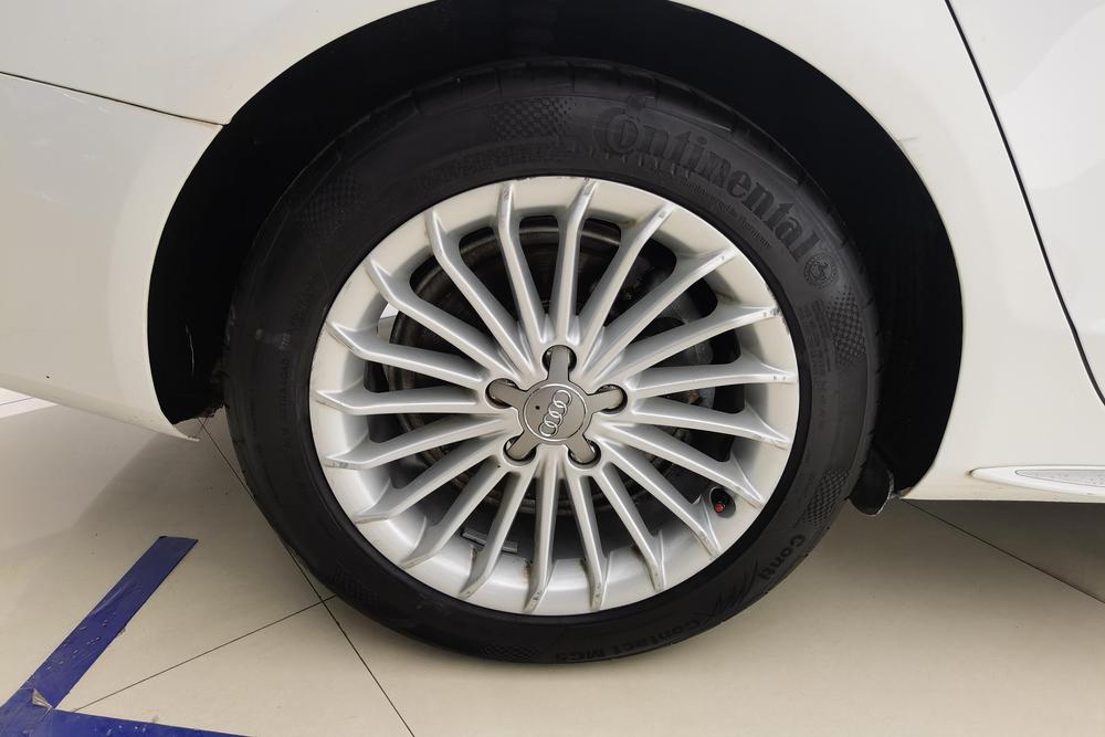 Audi A4L, фото 4