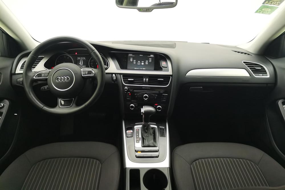 Audi A4L, фото 12