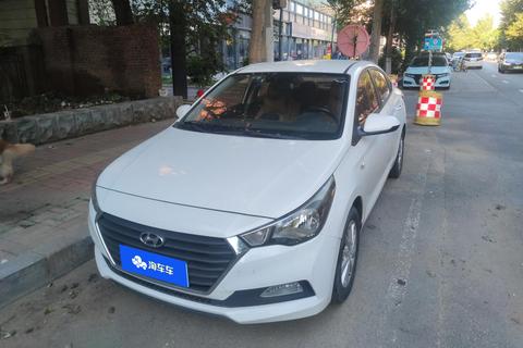 Hyundai Reina