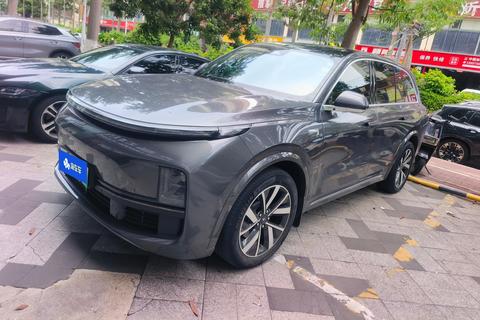 Li Auto L8