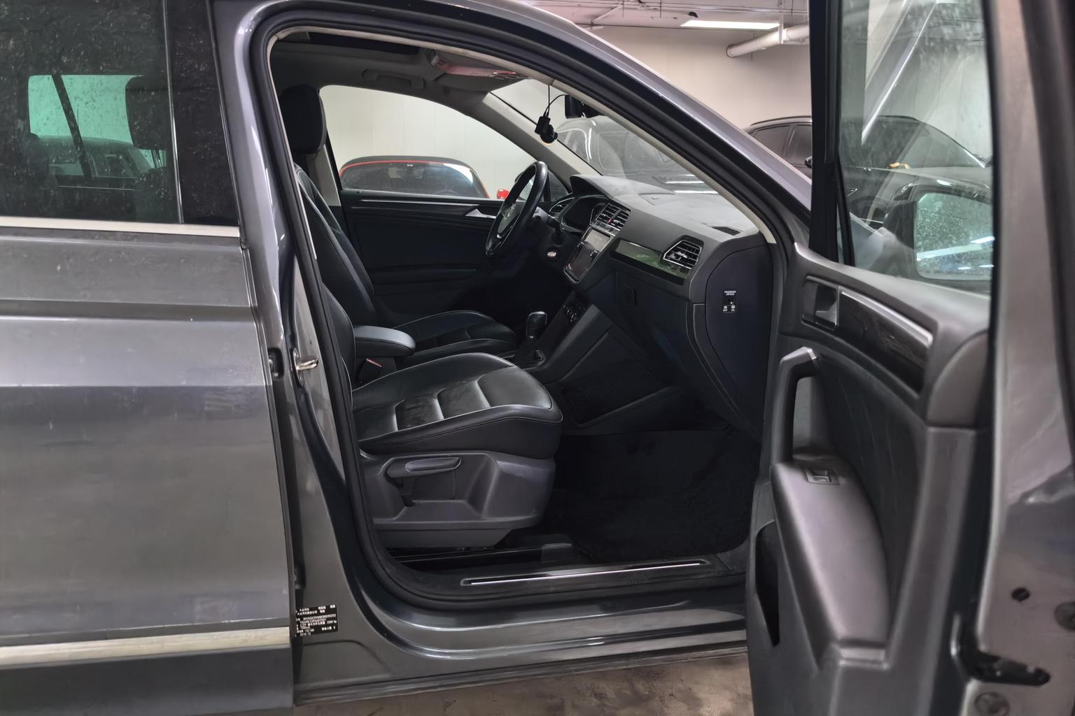 Volkswagen Tiguan 2018 330TSI