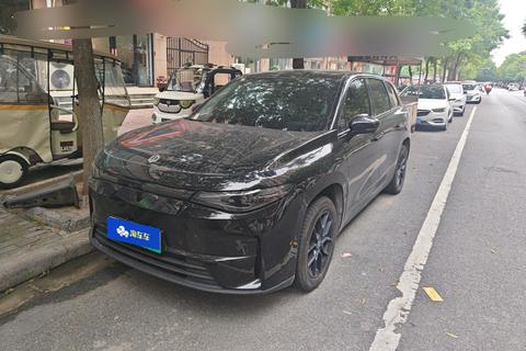 Leapmotor C10