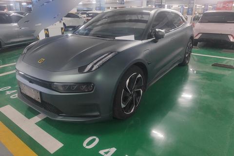 ZEEKR 001