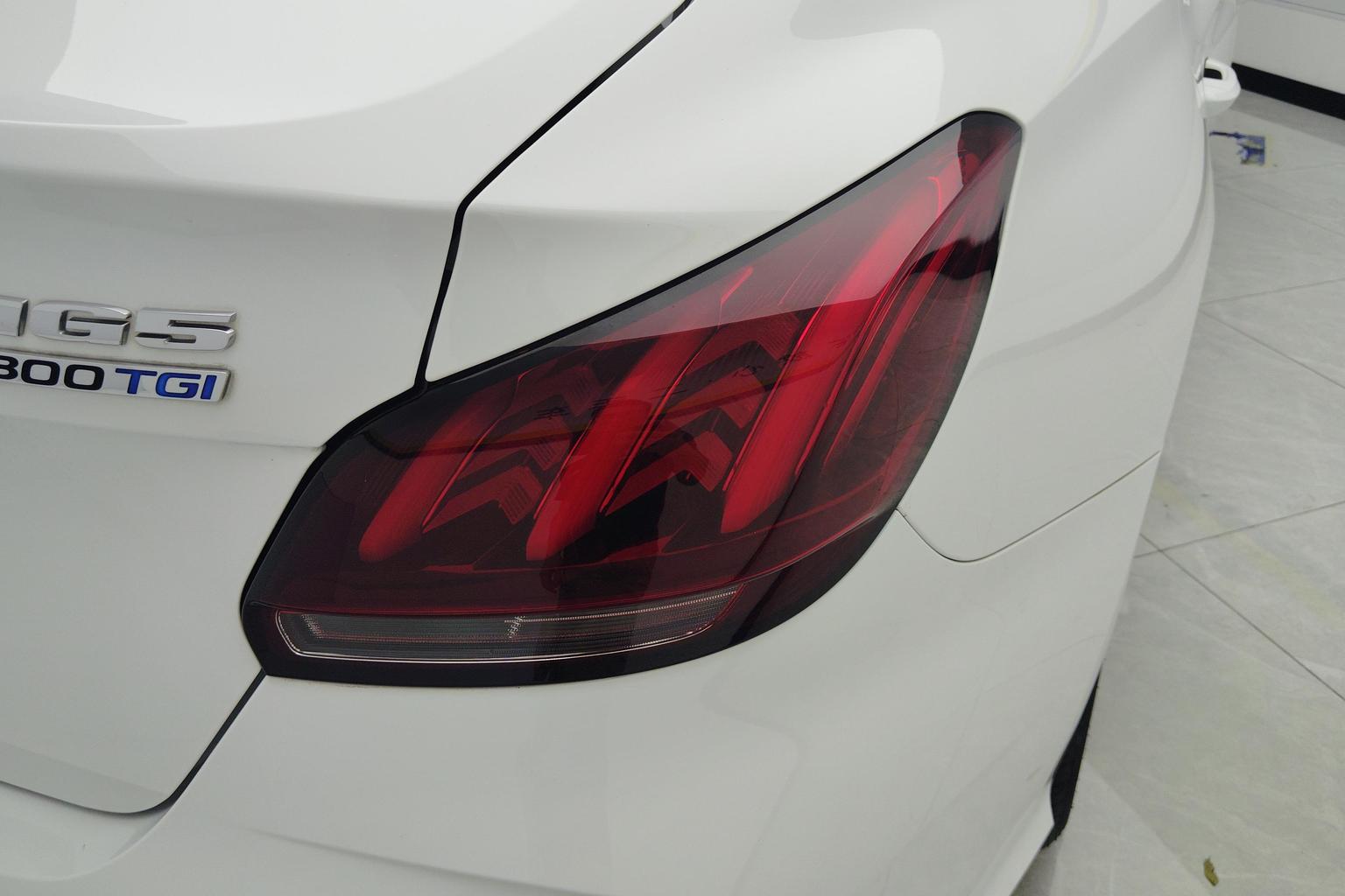 MG MG5 2022 300TGI DCT
