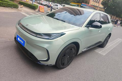 ARCFOX Beta T1, 2025 год