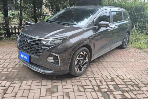 Hyundai Custo