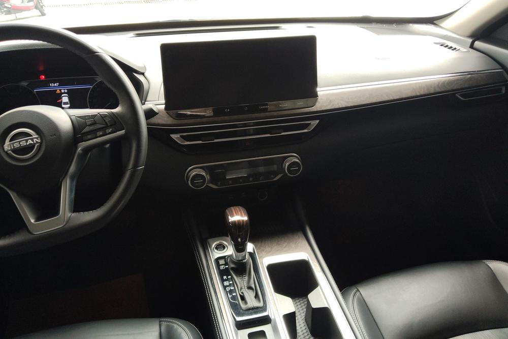 Заказать Nissan Teana 2022 года за 2 092 984 ₽  из Китая