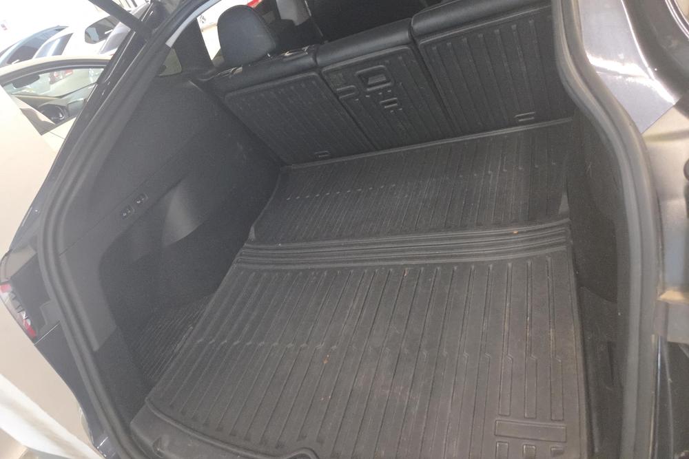 Tesla Model Y, фото 17