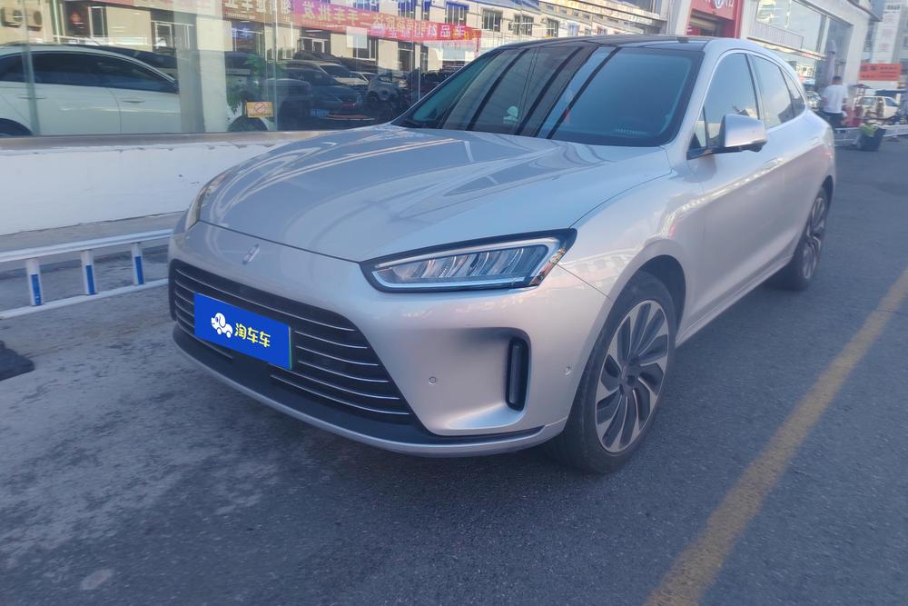 AITO M5
