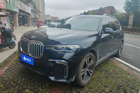 BMW X7 2022