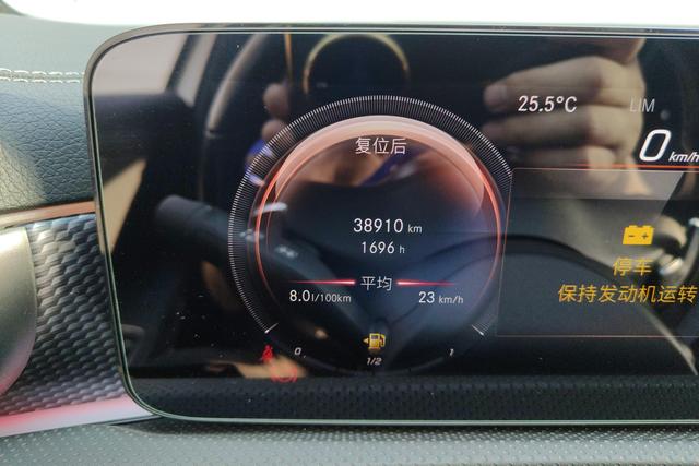 Mercedes Benz A-Class 2022 — фото 14