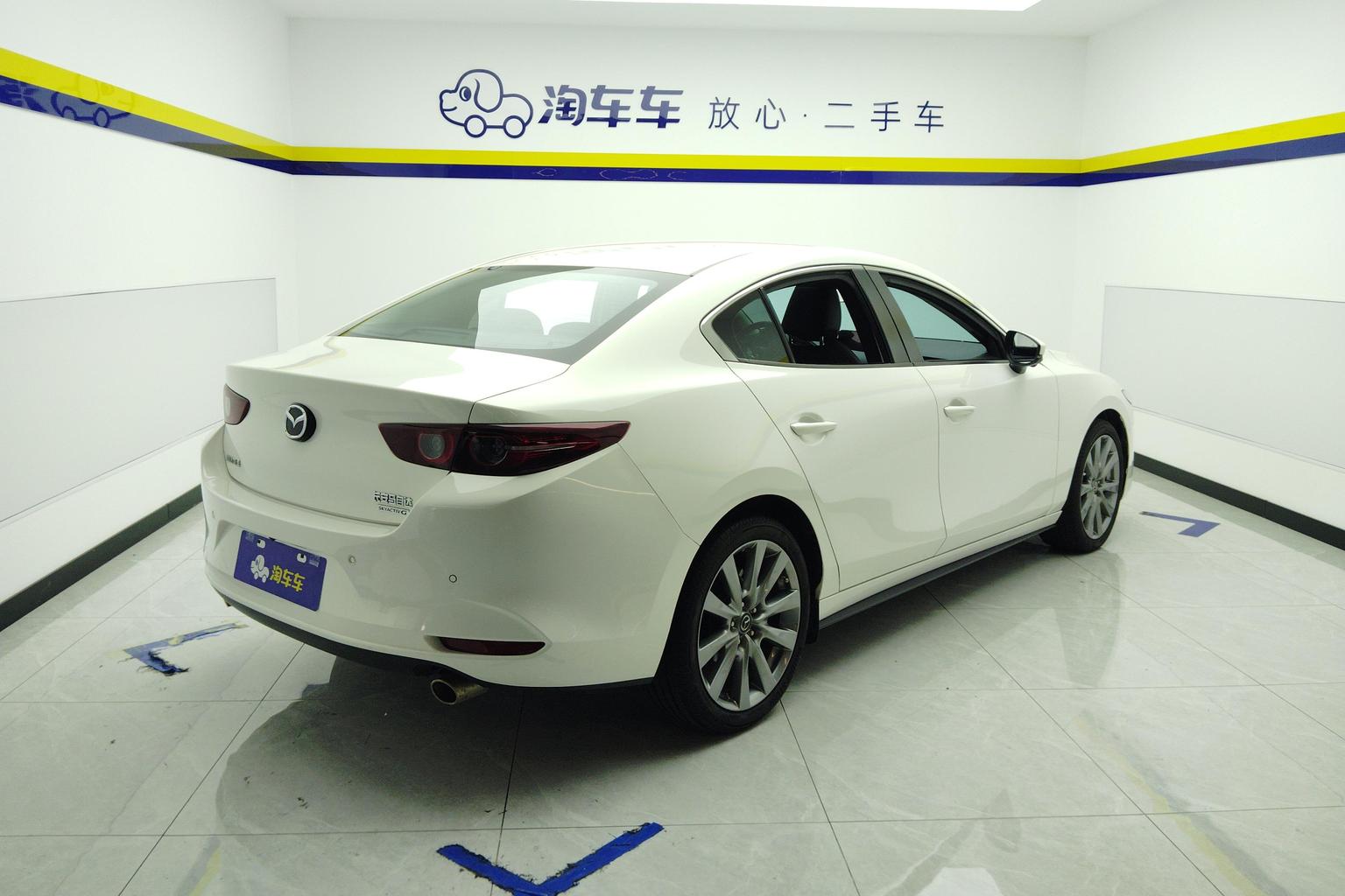 Mazda Mazda3 — фотографии объявления, Фото 10